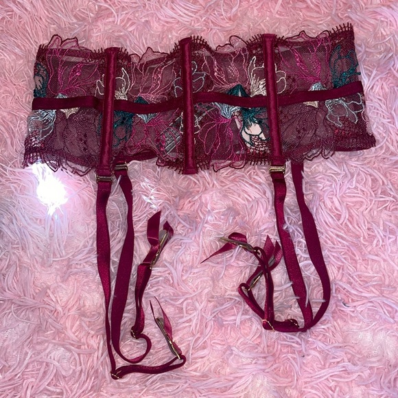 COPY NWT VICTORIAS SECRET “very sexy” GARTER BELT SEXY LACE stretchy sexy garter - Picture 2 of 7